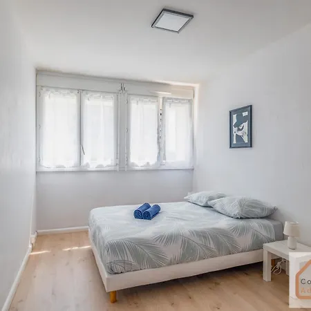 Apartment La Belle Escale - 2 A 6 Voyageurs Saint-Priest (Rhone)